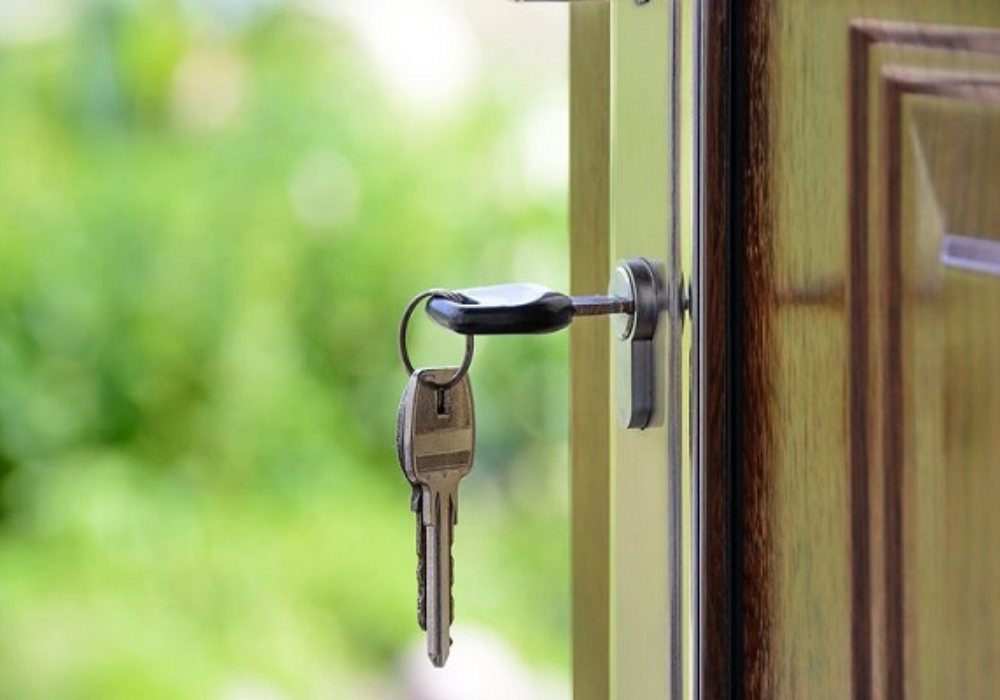 چگونه مشکل گیر کردن کلید را حل کنیم؟ 🔑 نکات کلیدی و راهحل ها چگونه مشکل گیر کردن کلید را حل کنیم؟ 🔑 نکات کلیدی و راهحل ها