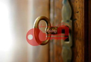باز كردن قفل درب اتاق قدیمی